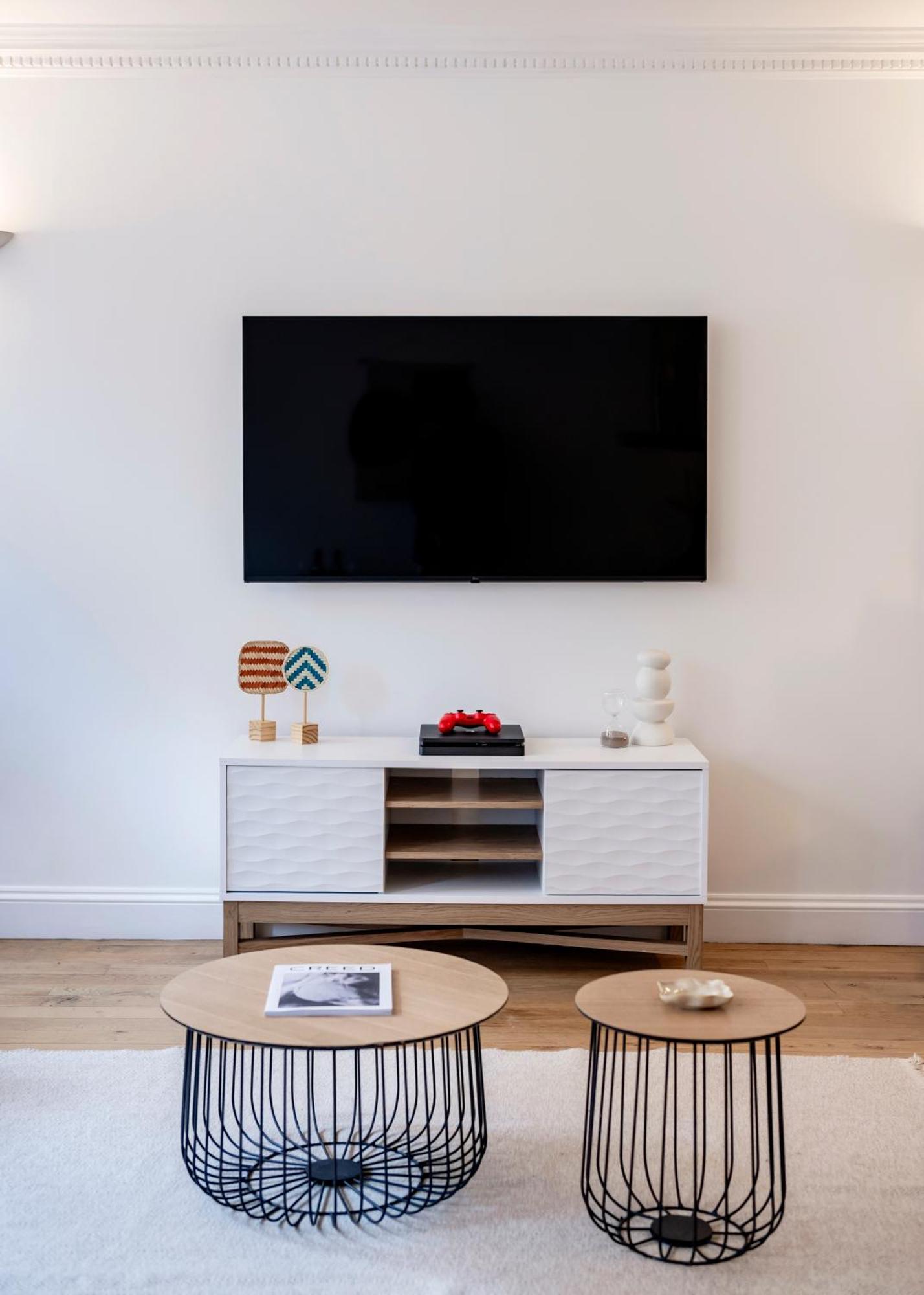 2 Bedr, 3 Beds, 1 Bath Thames, Trafalgar Sq Londyn Zewnętrze zdjęcie